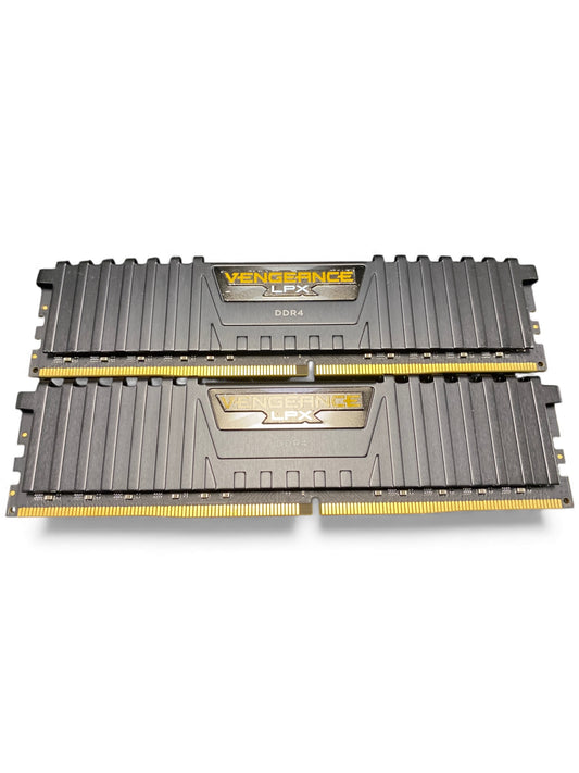 Mémoire Vive Corsair Vengeance LPX Kit de 64Go DDR4 (2x32Go) 3000MHz (Usagé)