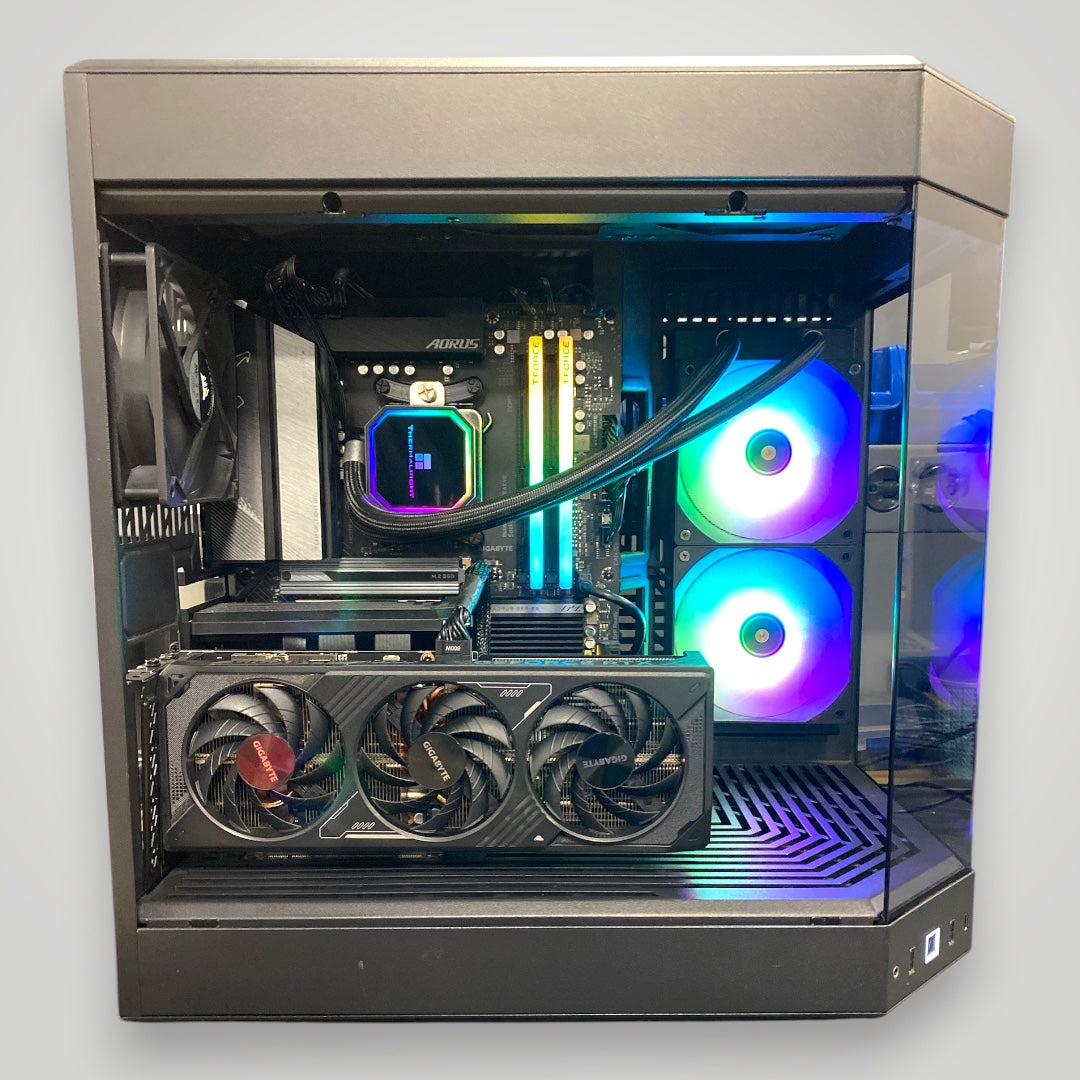 Tour Gaming Ryzen 7, RTX 5070